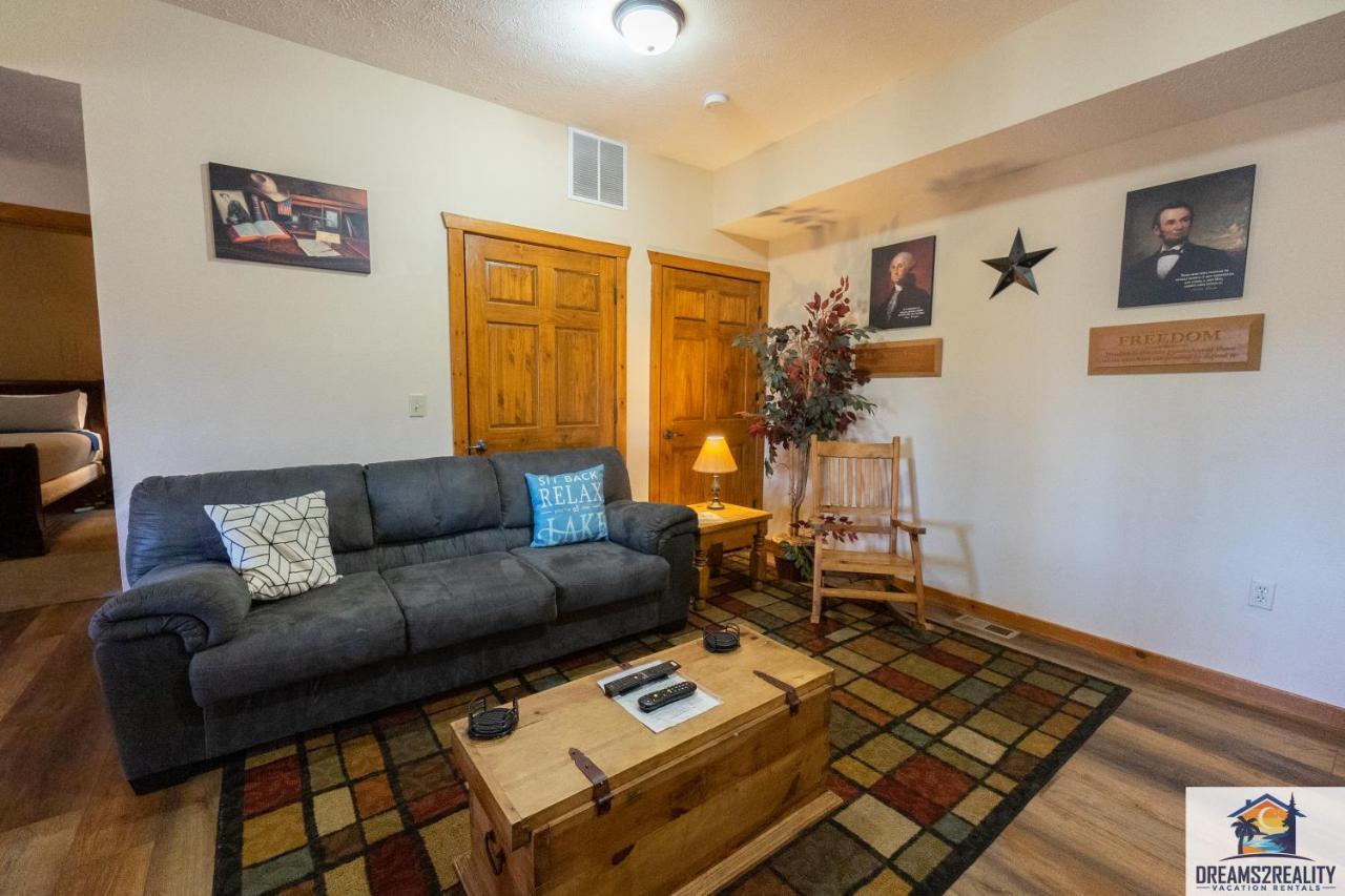 Forest Heights Lodge - 6Br - Pool Table - Near Silver Dollar City - Free Tickets Included Branson Exterior photo